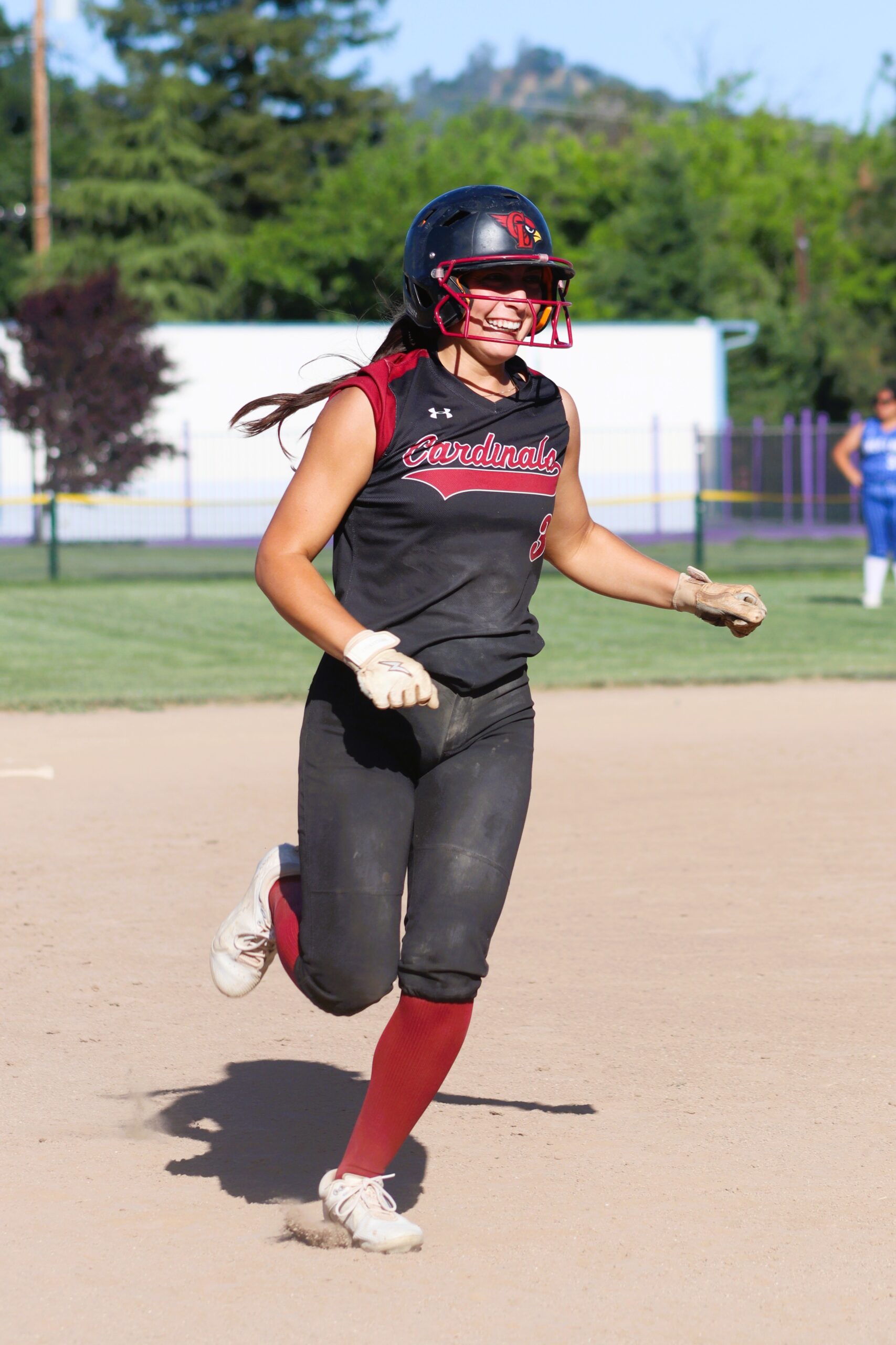 Lady Cards cap long week with 17-7 win post thumbnail image