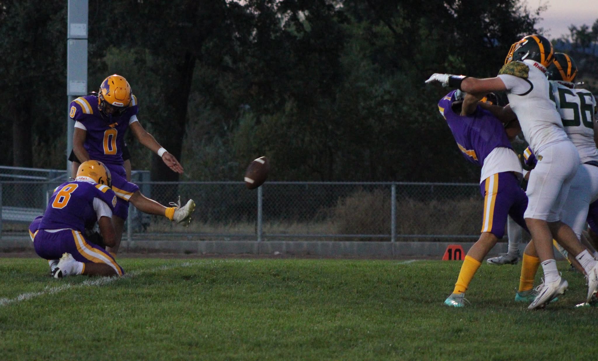Knights, Mustangs renew rivalry post thumbnail image
